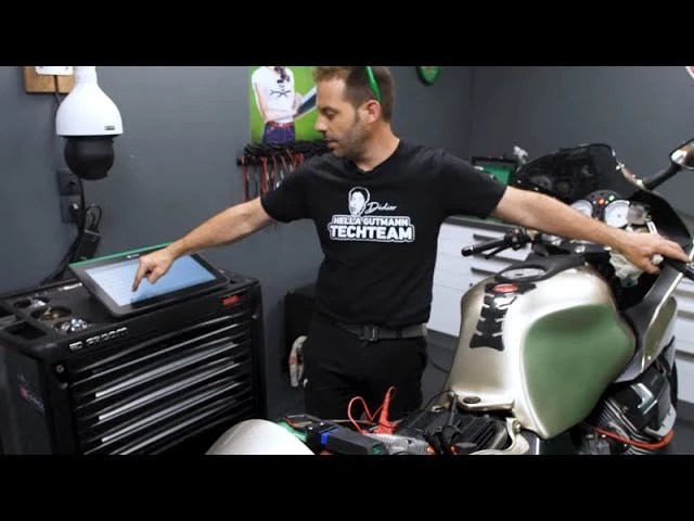 Motorrad-Diagnose by Didier | Episode 7 | Motoguzzi Le Mans - Drosselklappensensor prüfen